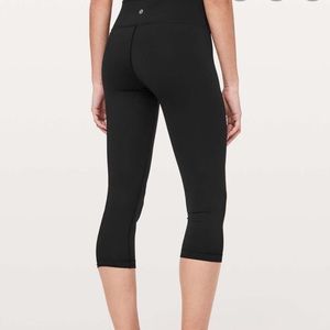Lululemon Wunder Under Luxtreme Crops